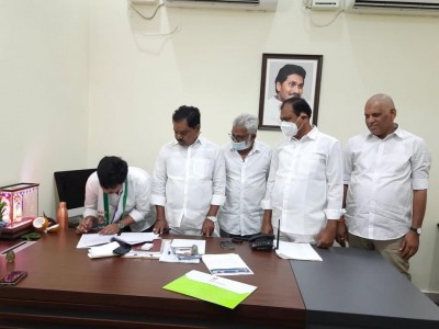 BJP, YSRCP Tirupati by-poll candidates file nomination