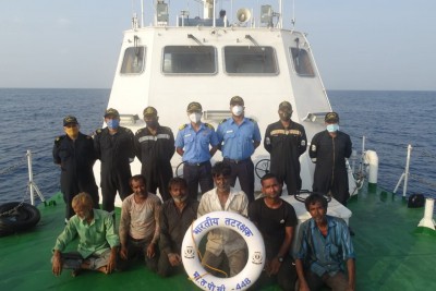 Karnataka Coast Guard rescues six crew members from mid sea