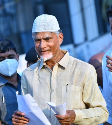 Politics aside, let's be one united voice for Andhra: Nara Lokesh