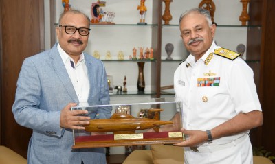 Eastern Naval Command chief meets AP Governor, CM