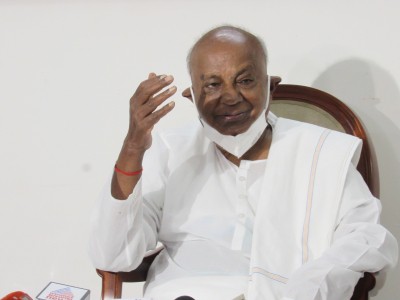 Deve Gowda praises PM Modi on poll outcome, but says no to alliance