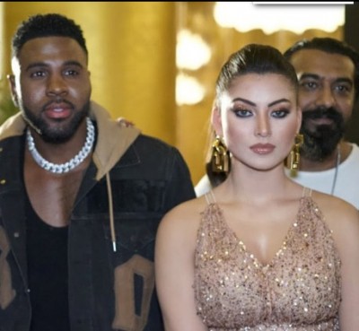 Urvashi Rautela collaborates with 'Talk Dirty To Me' hitmaker Jason Derulo