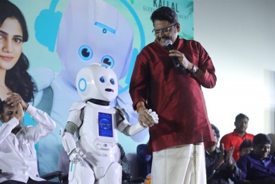 Trailer of K.S. Ravikumar-starrer 'Koogle Kuttappa' presented to a robot