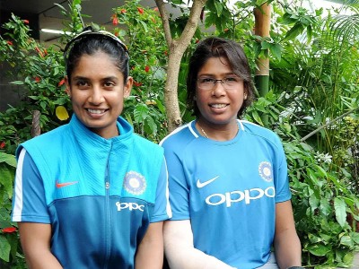 Purely up to Mithali, Jhulan to choose when to hang their boots: Mamatha Maben