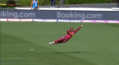 One-handed catch to send back Deepti Sharma is my favorite: Hayley Matthews