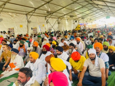 Farmers gathering again at Delhi borders to fortify protest