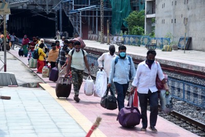 Around 500 passengers flee Assam railway station to avoid Covid test