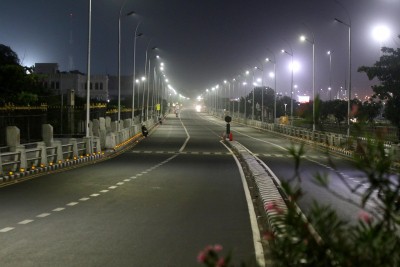 Andhra streets wear deserted look as two-week partial curfew begins