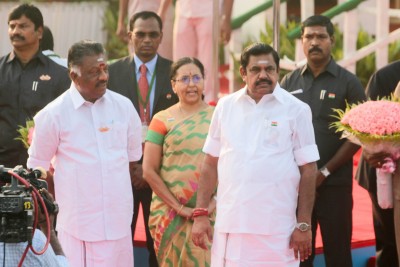 EPS, OPS tussle continues in AIADMK over Opposition leader