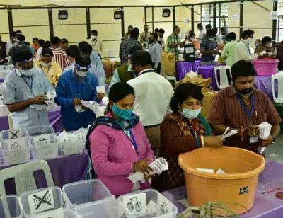 Three-phase counting in Puducherry, results expected by 11 pm