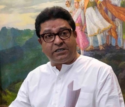 Maha: Jilted AIMIM says 'katti' to Raj Thackeray for 'iftar' rebuff!