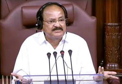 Central, state governments should work together: Venkaiah Naidu