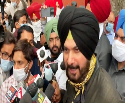 1988 road rage case: SC sentences Navjot Singh Sidhu to 1 yr rigorous imprisonment 