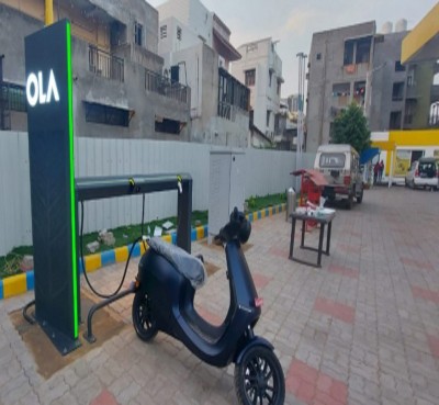 Ola Electric pips rivals, becomes top Indian e-scooter firm