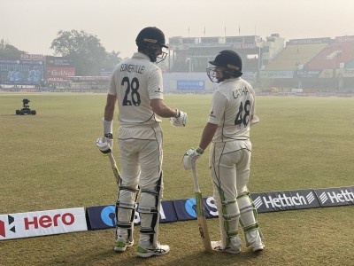 IND v NZ, First Test: Latham and Somerville keep India at bay with stubborn resistance