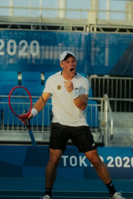 Told at 4 he was in main draw, Koepfer ousts Murray in three-hour slugfest