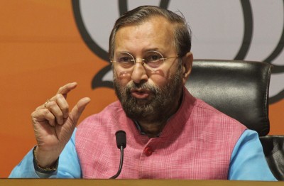 Maha having an 'absentee and accidental' CM: Javadekar