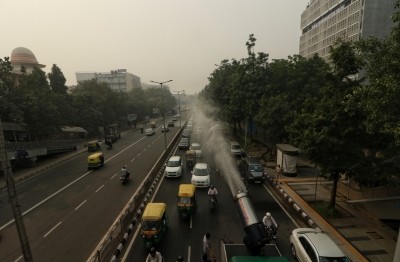 Delhi's air quality further improves, but still 'very poor'