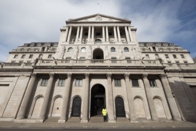 Bank of England warns of longest recession in 100 yrs