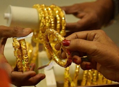 Investors can buy gold to diversify risk: Quantum AMC