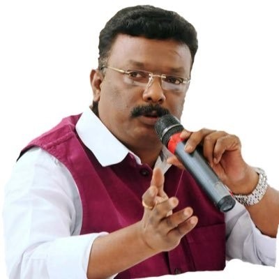 Jolt to BJP in Telangana, Dasoju Sravan quits