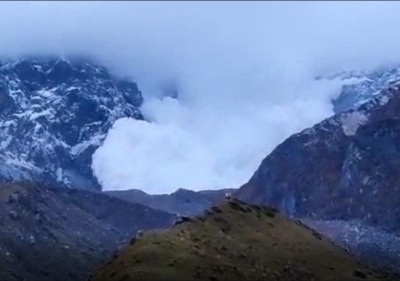 Avalanche again hits hills near Kedarnath temple