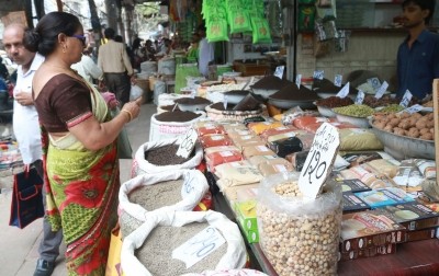 Wholesale inflation falls to 18-month low in Sep to 10.7%