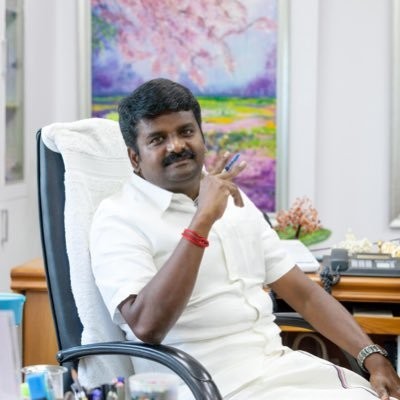 Corruption case against ex-TN Health Minister Vijayabaskar, premises raided