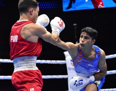 Men's World Boxing: Akash, Narender storm into quarter-finals