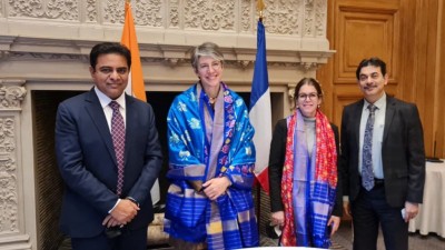 Telangana delegation meets CEOs of French firms in Paris