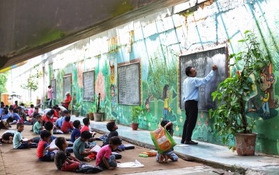 Teachers Day: Burning midnight oil in unroofed school of nature for deprived students' future