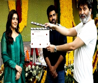 Sharwanand, Raashi Khanna film goes on floors with pooja