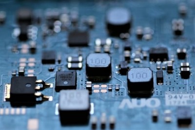 China's chip output shrinks as India, US ramp up local manufacturing