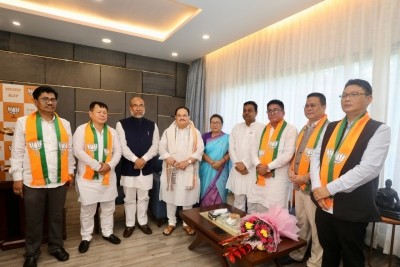 Nadda greets 5 JD-U MLAs who joined BJP in Manipur