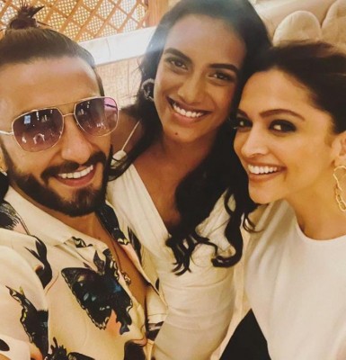 Ranveer, Deepika's selfie with PV Sindhu goes viral