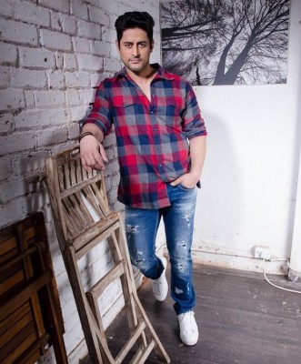 Language of Love: Mohit Raina learnt French for 'Shiddat' role