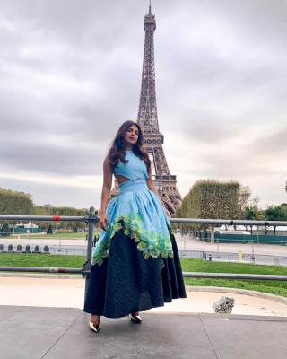 Priyanka Chopra's Global Citizen Live look makes her trend