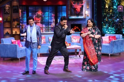 Anuradha Paudwal 'exposes' Udit Narayan's antics on 'The Kapil Sharma Show'