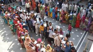  बिहार चुनाव में नहीं दिखेंगी वोटर्स की कतारें मतदाताओं को मिलेंगे मास्क-दस्ताने