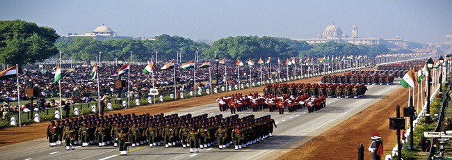 ఘనతంత్రానికి ఏర్పాట్లు