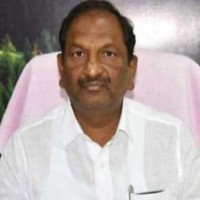 కొప్పులకు పొంచి ఉన్న పదవీ గండం...