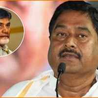 మోసం చేయడంలో చంద్రబాబు దిట్ట