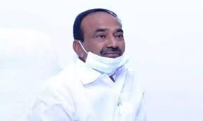 ఈటల ఆచితూచి అడుగులు