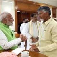 గవర్నర్ గిరిపై టీడీపీ నేతల కన్ను