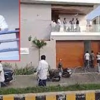 జోగి రమేష్ నివాసంలో ఏసీబీ తనిఖీలు