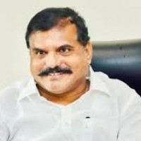 విశాఖకు బొత్స అర్ధం కాని వైసీపీ వ్యూహం