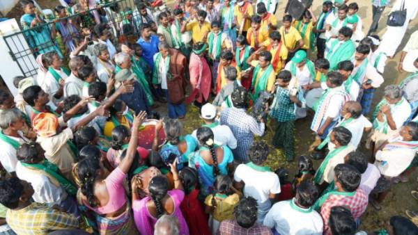 కోస్తా వర్సెస్  రాయలసీమ