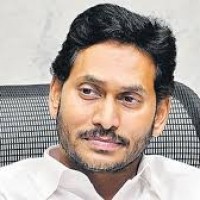 బయటకొస్తున్న జగన్ జల్సాతనం