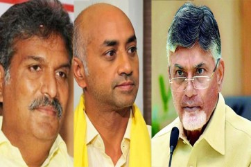 ఇద్దరు ఎంపీలదీ...తలోదారి