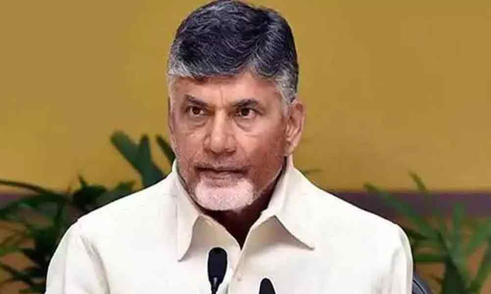 ‘టెర్రరిస్టు మాదిరిగా వ్యవహరించిన పోలీసులు’   అశోక్‌బాబు అర్ధరాత్రి అరెస్టును ఖండించిన చంద్రబాబు